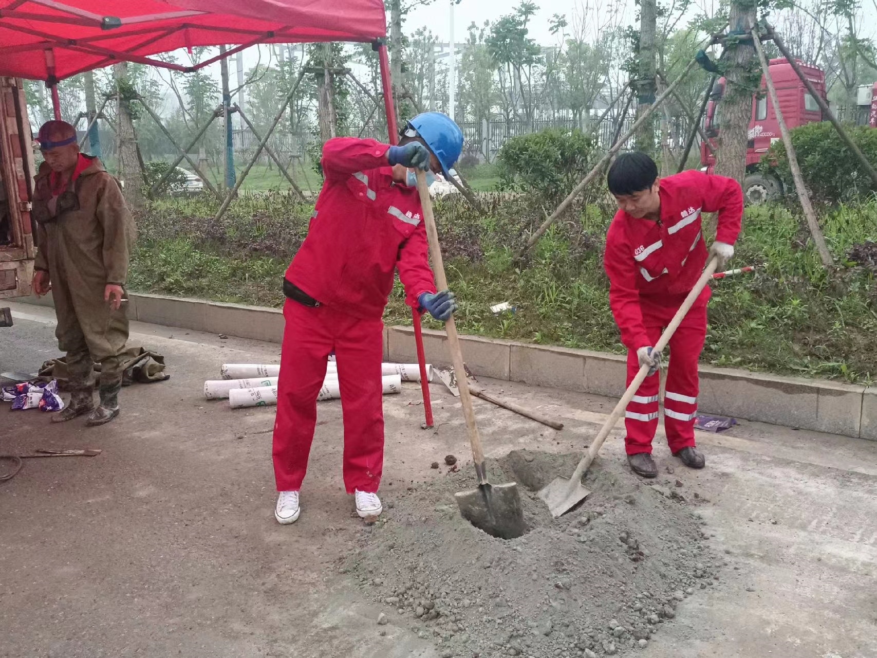 建德管道疏通哪家好】及时进行市政管道清淤